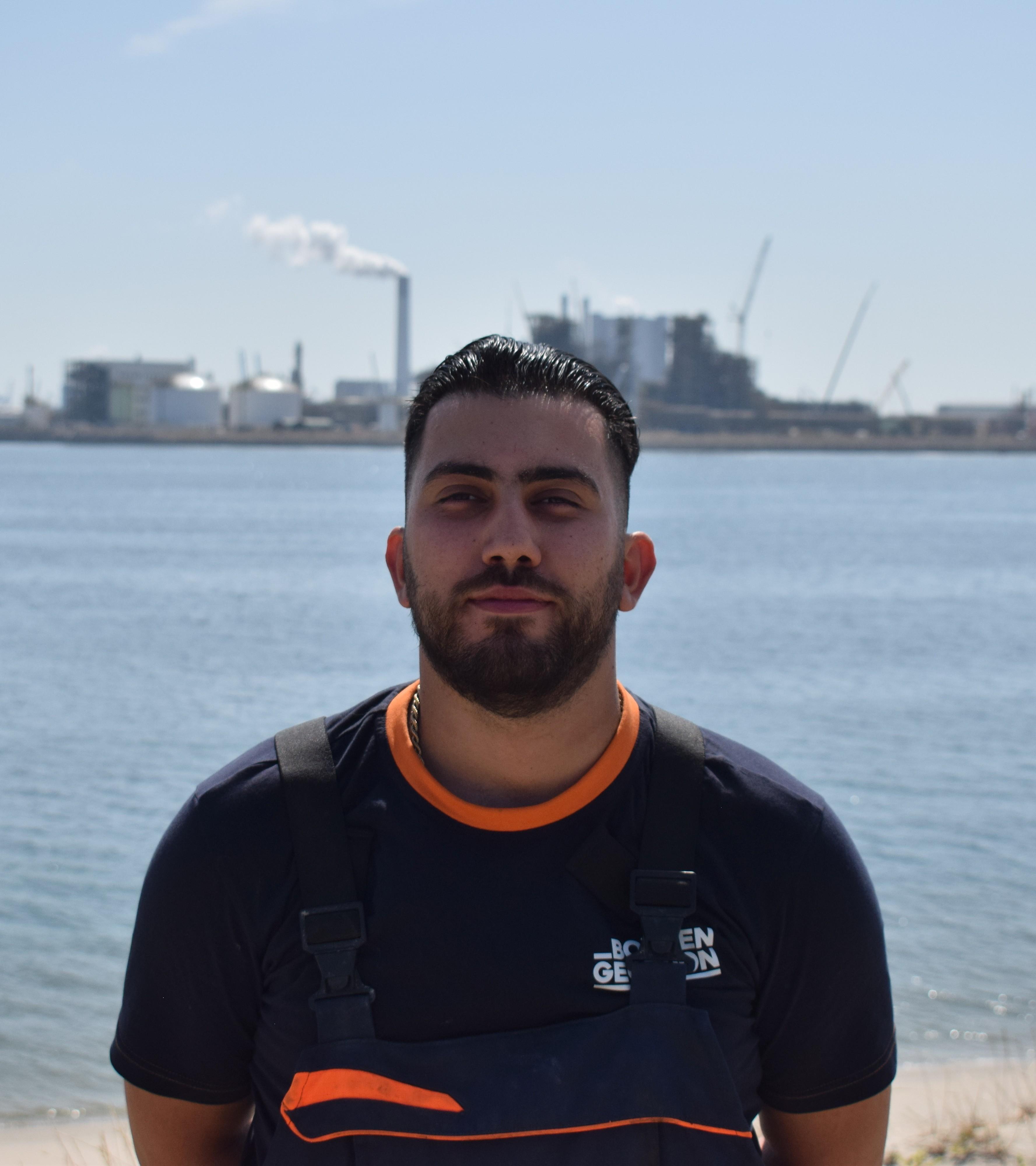 Portretfoto Enes - boormeester BoutenGeotron